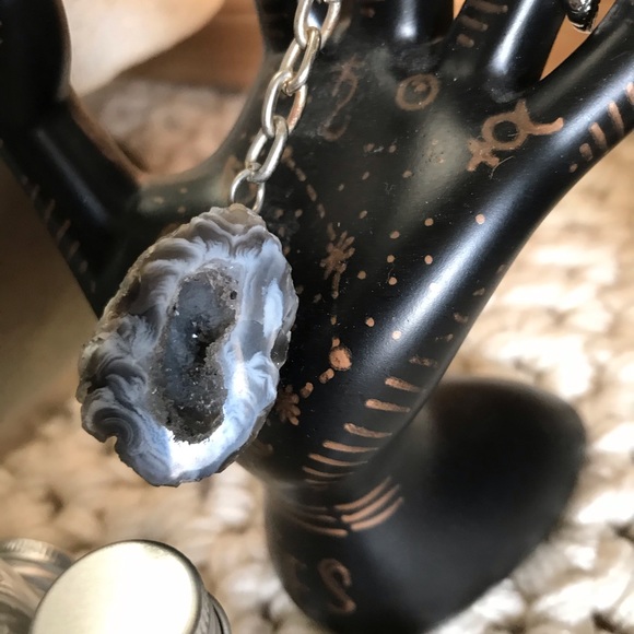 Geode keychain - Picture 4 of 4